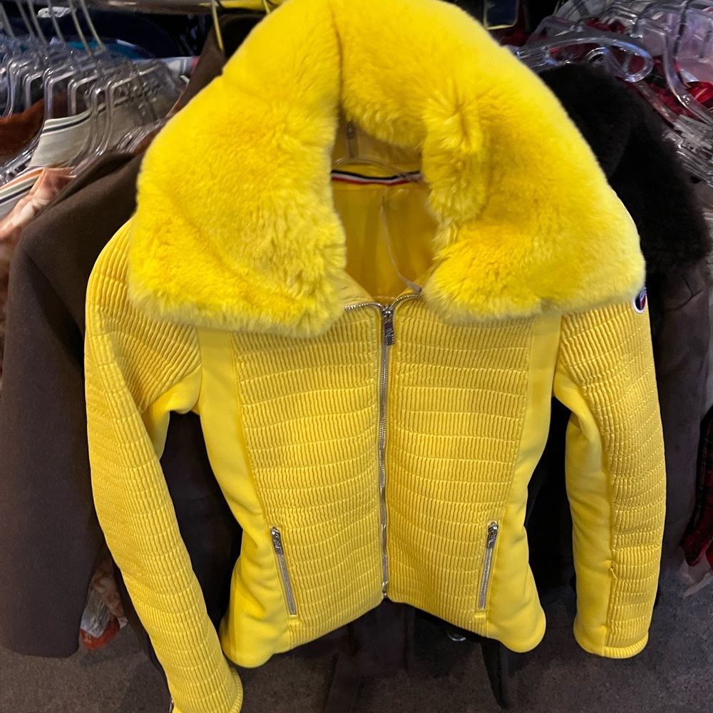 ISO YELLOW FUSALP SKI SWEATER JACKET W FUR